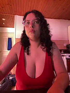 Snapshot of babyluna939 chatting on 16, 12, 2025 babyluna939 online show from 16, 12, 2025