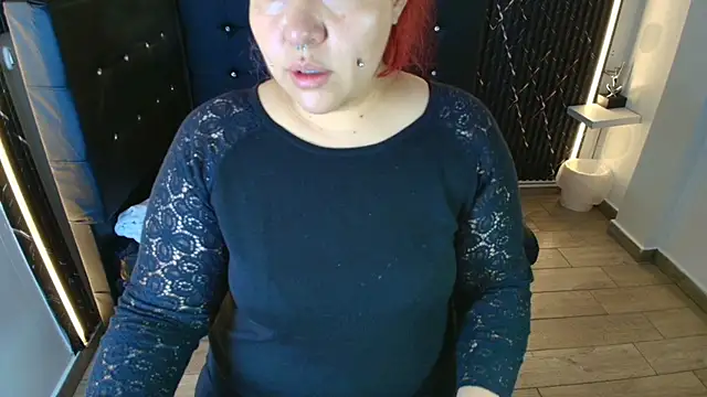 Bruja  Scarlata online show from 10, 11, 2025