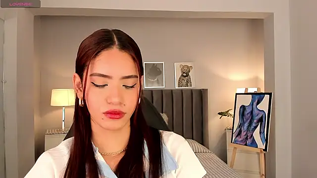 Madie  collins online show from 27, 12, 2024