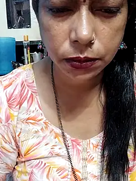 Snapshot of Urmila_bhabhii chatting on 14, 10, 2025 Urmila bhabhii online show from 14, 10, 2025