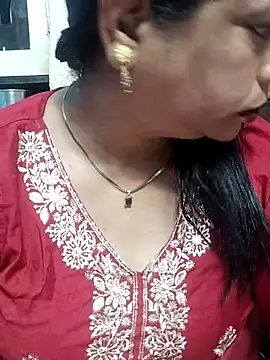 Snapshot of Urmila_bhabhii chatting on 4, 11, 2025 Urmila bhabhii online show from 4, 11, 2025