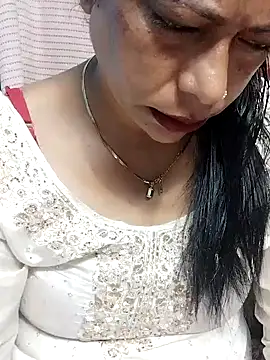 Snapshot of Urmila_bhabhii chatting on 9, 11, 2025 Urmila bhabhii online show from 9, 11, 2025