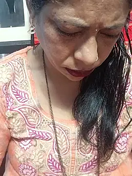 Snapshot of Urmila_bhabhii chatting on 11, 11, 2025 Urmila bhabhii online show from 11, 11, 2025