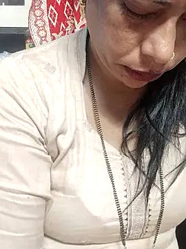 Snapshot of Urmila_bhabhii chatting on 15, 11, 2025 Urmila bhabhii online show from 15, 11, 2025