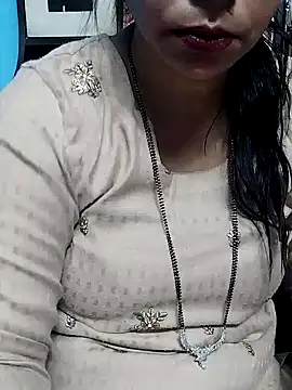 Snapshot of Urmila_bhabhii chatting on 19, 11, 2025 Urmila bhabhii online show from 19, 11, 2025