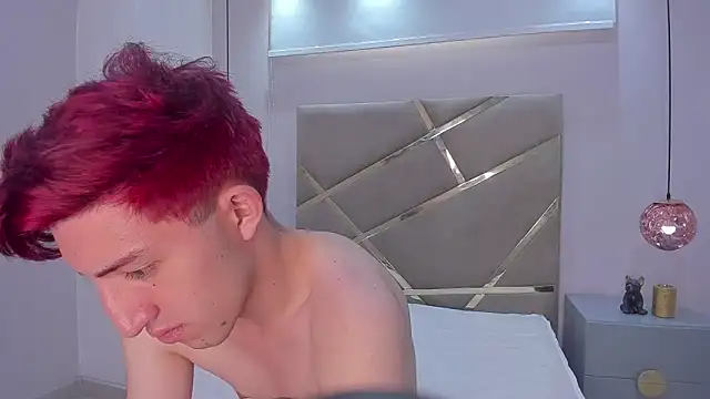 Un Slutty online show from 17, 1, 2025