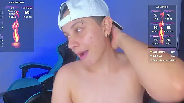 Snapshot of aron_wi chatting on 4, 12, 2024 aron wi online show from 4, 12, 2024