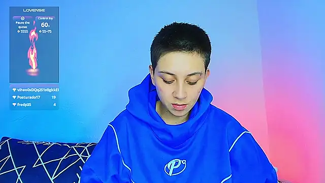 Snapshot of aron_wi chatting on 26, 1, 2025 aron wi online show from 26, 1, 2025