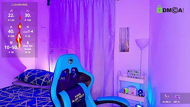 Snapshot of aron_wi chatting on 12, 9, 2025 aron wi online show from 12, 9, 2025