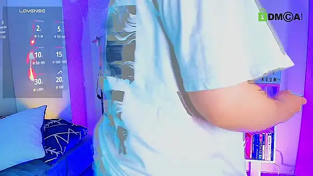 Snapshot of aron_wi chatting on 18, 12, 2025 aron wi online show from 18, 12, 2025