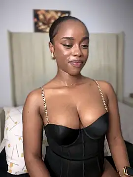 Snapshot of BhadBhad_Kitty chatting on 18, 11, 2025 BhadBhad Kitty online show from 18, 11, 2025