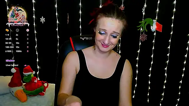 AgathaNoxe online show from 25, 12, 2024
