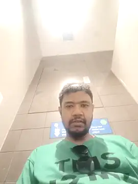 RoyPapafarid online show from 6, 4, 2026