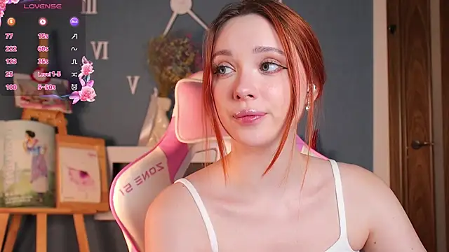 Snapshot of YourSkyAni chatting on 5, 3, 2025 YourSkyAni online show from 5, 3, 2025