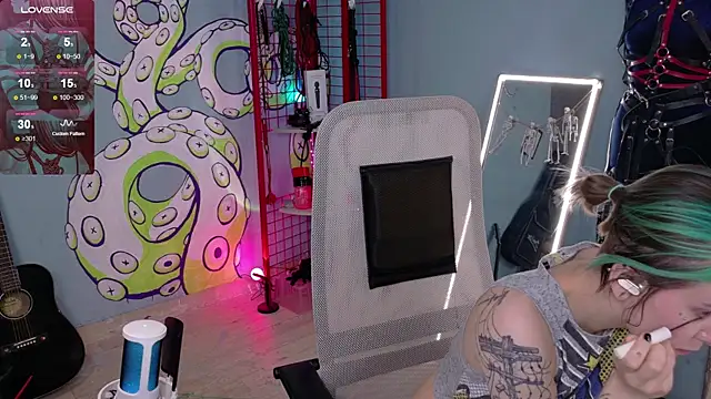 Snapshot of Cumpotik_Eve chatting on 12, 2, 2026 Cumpotik Eve online show from 12, 2, 2026