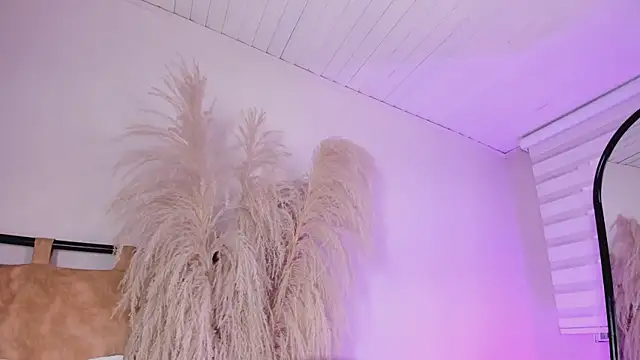 ariana rosse   online show from 21, 1, 2025