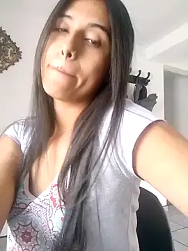 PaolaMendez  online show from 31, 12, 2024
