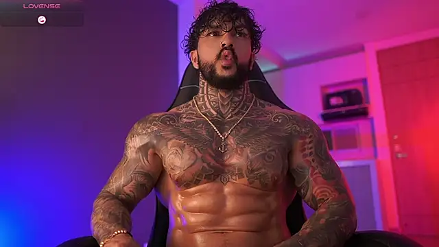 Snapshot of mariano_costa chatting on 21, 10, 2025 mariano costa online show from 21, 10, 2025