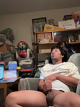 Snapshot of bigasianloads25 chatting on 25, 12, 2024 bigasianloads25 online show from 25, 12, 2024