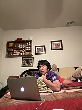 Snapshot of bigasianloads25 chatting on 22, 3, 2025 bigasianloads25 online show from 22, 3, 2025