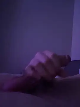 Snapshot of Snowgoose23 chatting on 19, 12, 2025 Snowgoose23 online show from 19, 12, 2025