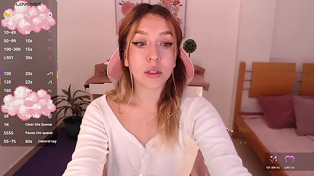 Dahlia  espresso online show from 11, 2, 2026