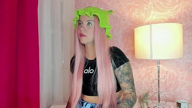 MelaniieRoux online show from 7, 11, 2025