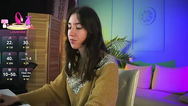 Snapshot of Belle_Via chatting on 30, 10, 2025 Belle Via online show from 30, 10, 2025