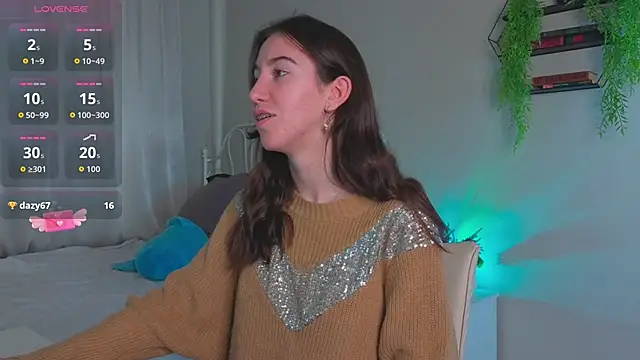 Snapshot of Belle_Via chatting on 13, 11, 2025 Belle Via online show from 13, 11, 2025