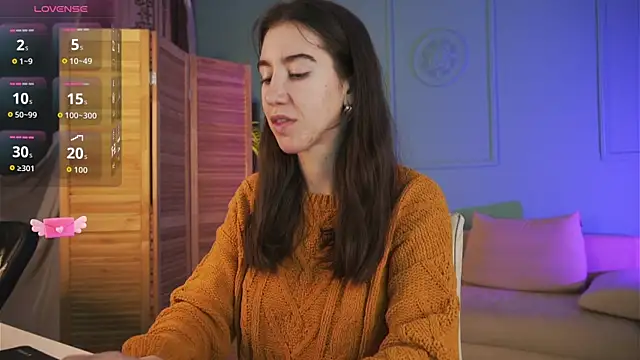 Snapshot of Belle_Via chatting on 1, 12, 2025 Belle Via online show from 1, 12, 2025