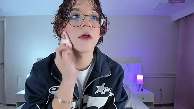 Max lover1 online show from 13, 2, 2026