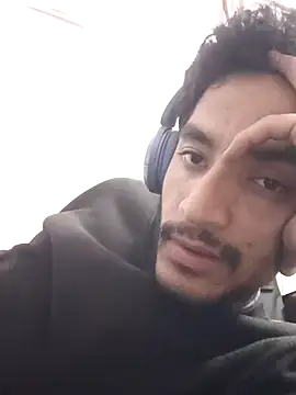 Snapshot of nskgenz chatting on 15, 11, 2025 nskgenz online show from 15, 11, 2025