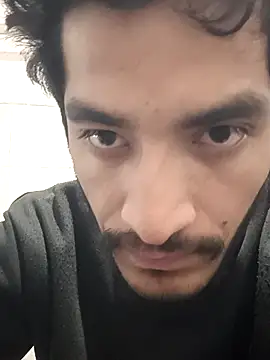 Snapshot of nskgenz chatting on 27, 11, 2025 nskgenz online show from 27, 11, 2025