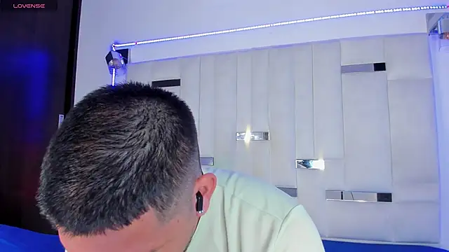 Jacoob19  online show from 7, 11, 2025