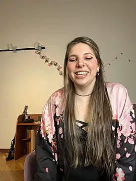 Annie aww online show from 23, 3, 2025