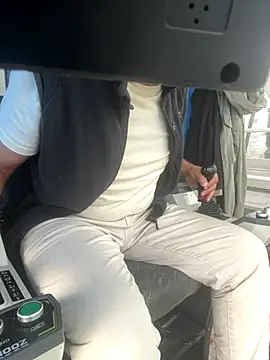 Snapshot of zilzop chatting on 2, 12, 2025 zilzop online show from 2, 12, 2025