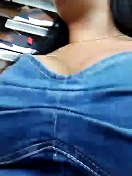 Snapshot of Miia_grand chatting on 21, 12, 2024 Miia grand online show from 21, 12, 2024