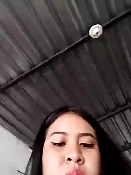 Snapshot of Miia_grand chatting on 17, 1, 2025 Miia grand online show from 17, 1, 2025