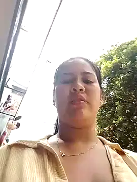 Snapshot of Miia_grand chatting on 24, 1, 2025 Miia grand online show from 24, 1, 2025