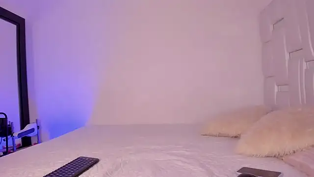 alanajonhsonm online show from 24, 1, 2025