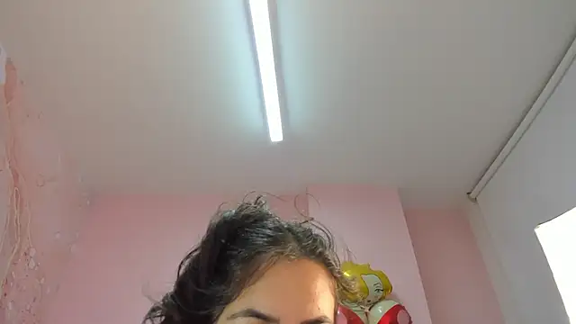 soyzarahtorres online show from 28, 11, 2025