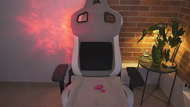 anyacutex online show from 19, 2, 2025