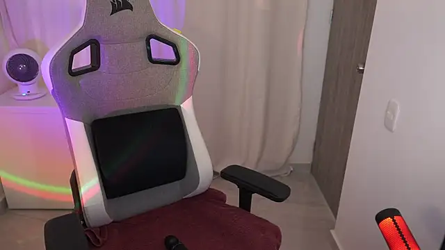 anyacutex online show from 30, 9, 2025