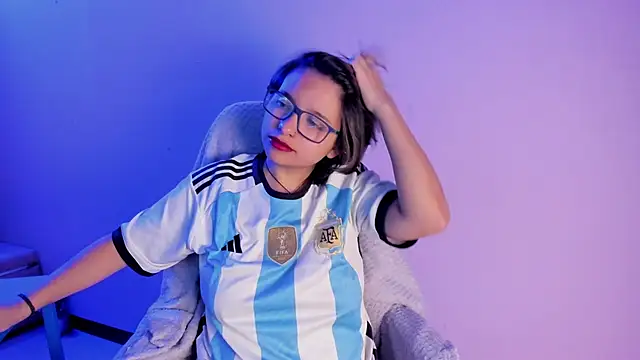 NovaGlitz online show from 27, 1, 2025