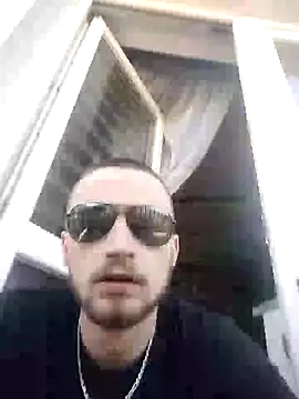 wariacik0024 online show from 6, 3, 2025