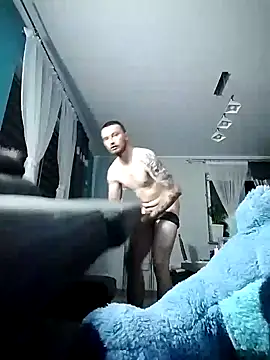 wariacik0024 online show from 9, 3, 2025