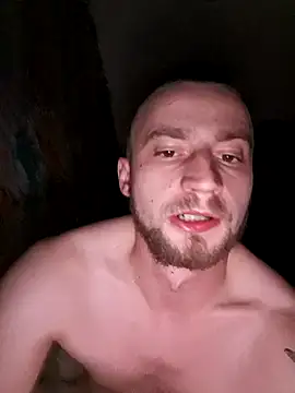 wariacik0024 online show from 28, 2, 2026