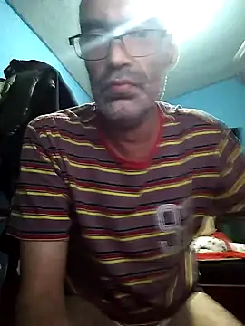 Snapshot of hugosafado333 chatting on 11, 2, 2025 hugosafado333 online show from 11, 2, 2025