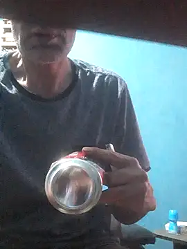 Snapshot of hugosafado333 chatting on 4, 10, 2025 hugosafado333 online show from 4, 10, 2025