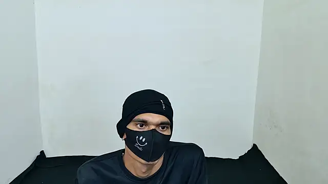 Snapshot of Habibi_big_b chatting on 13, 11, 2025 Habibi big b online show from 13, 11, 2025